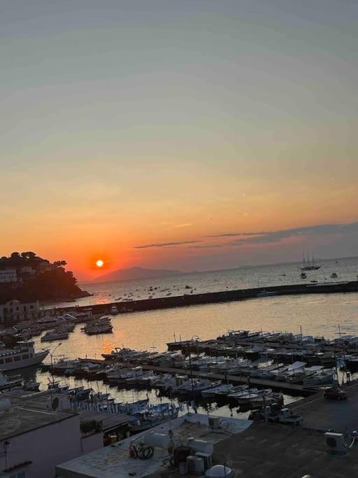 Nana Casa Vacanza Villa Capri Exteriör bild