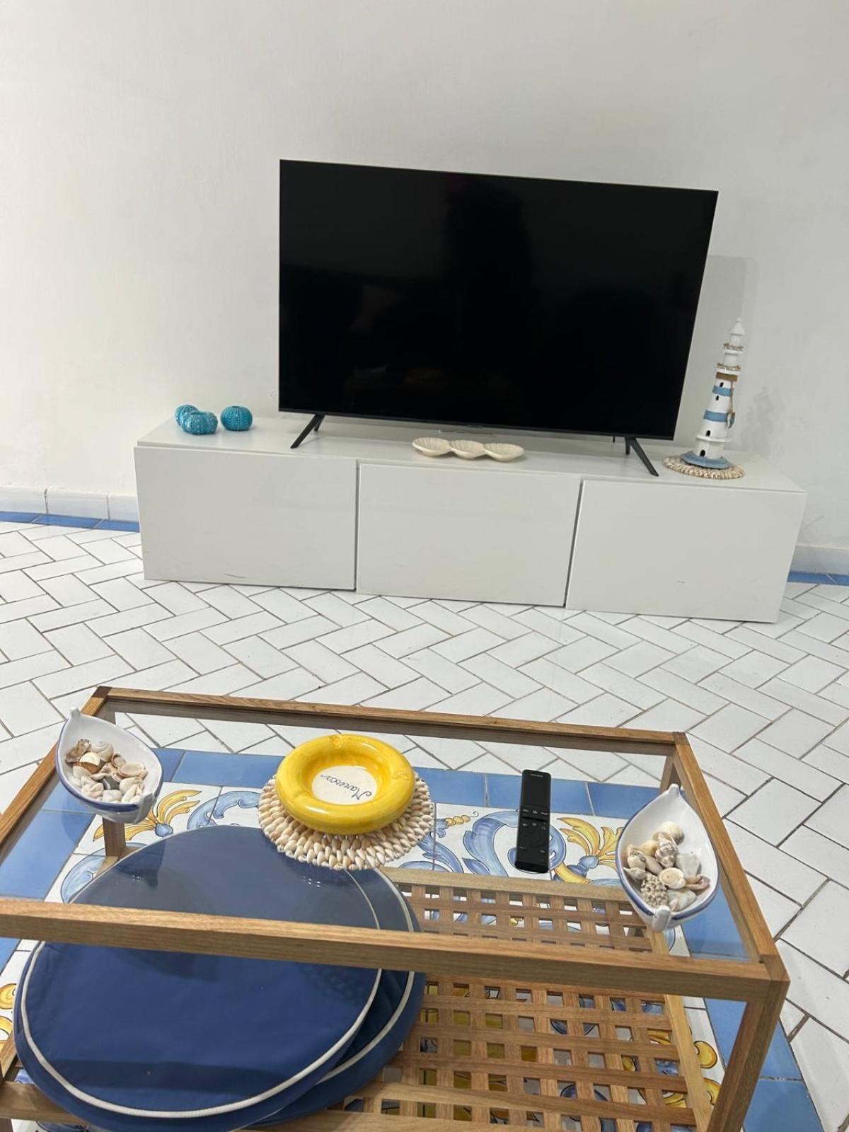 Nana Casa Vacanza Villa Capri Exteriör bild