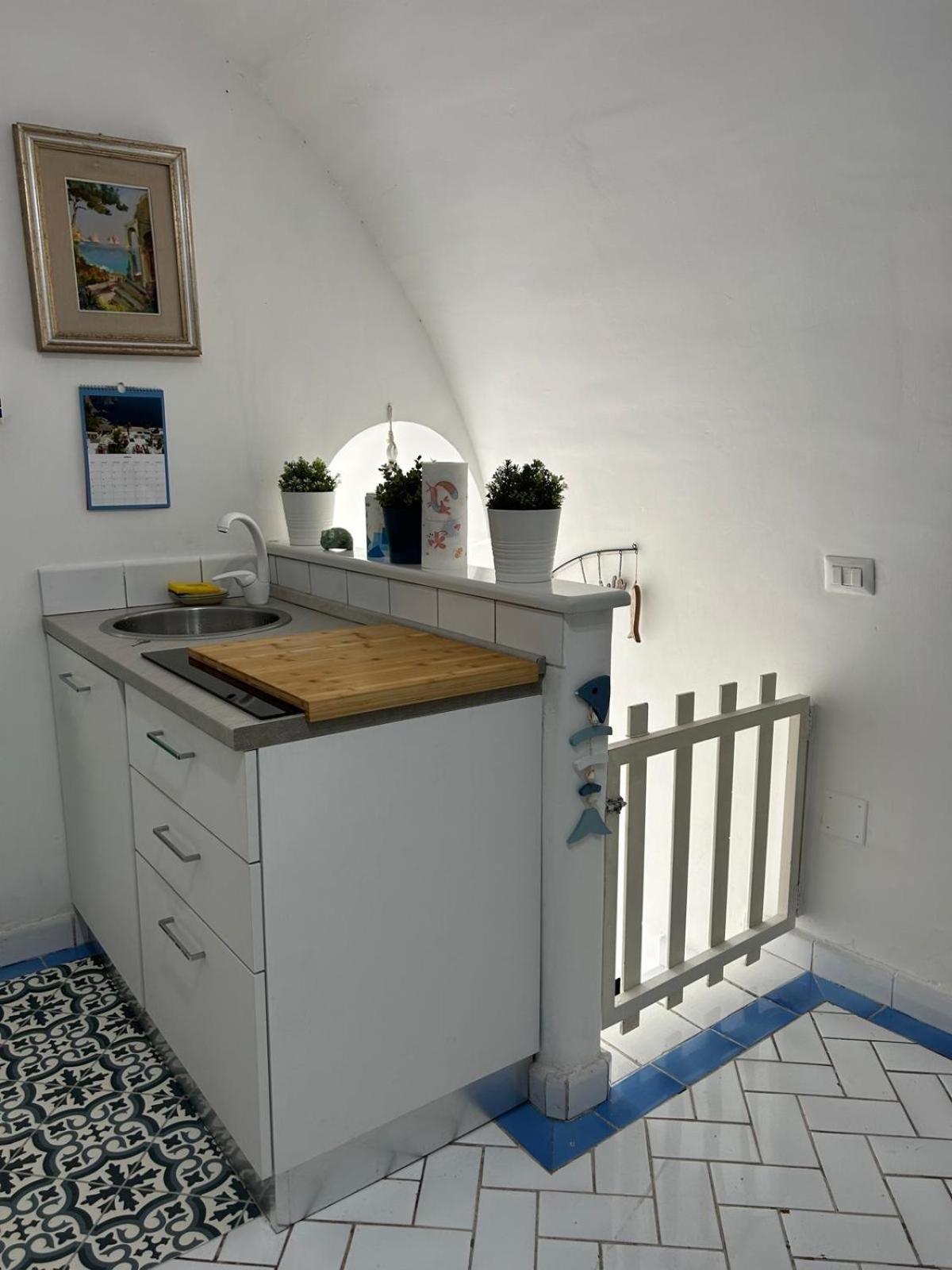 Nana Casa Vacanza Villa Capri Exteriör bild